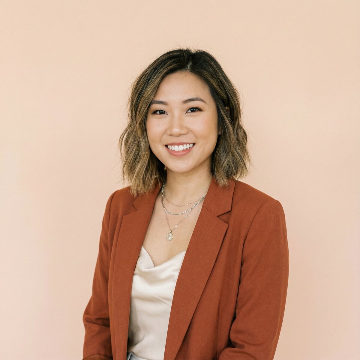 黄色仓库创作者